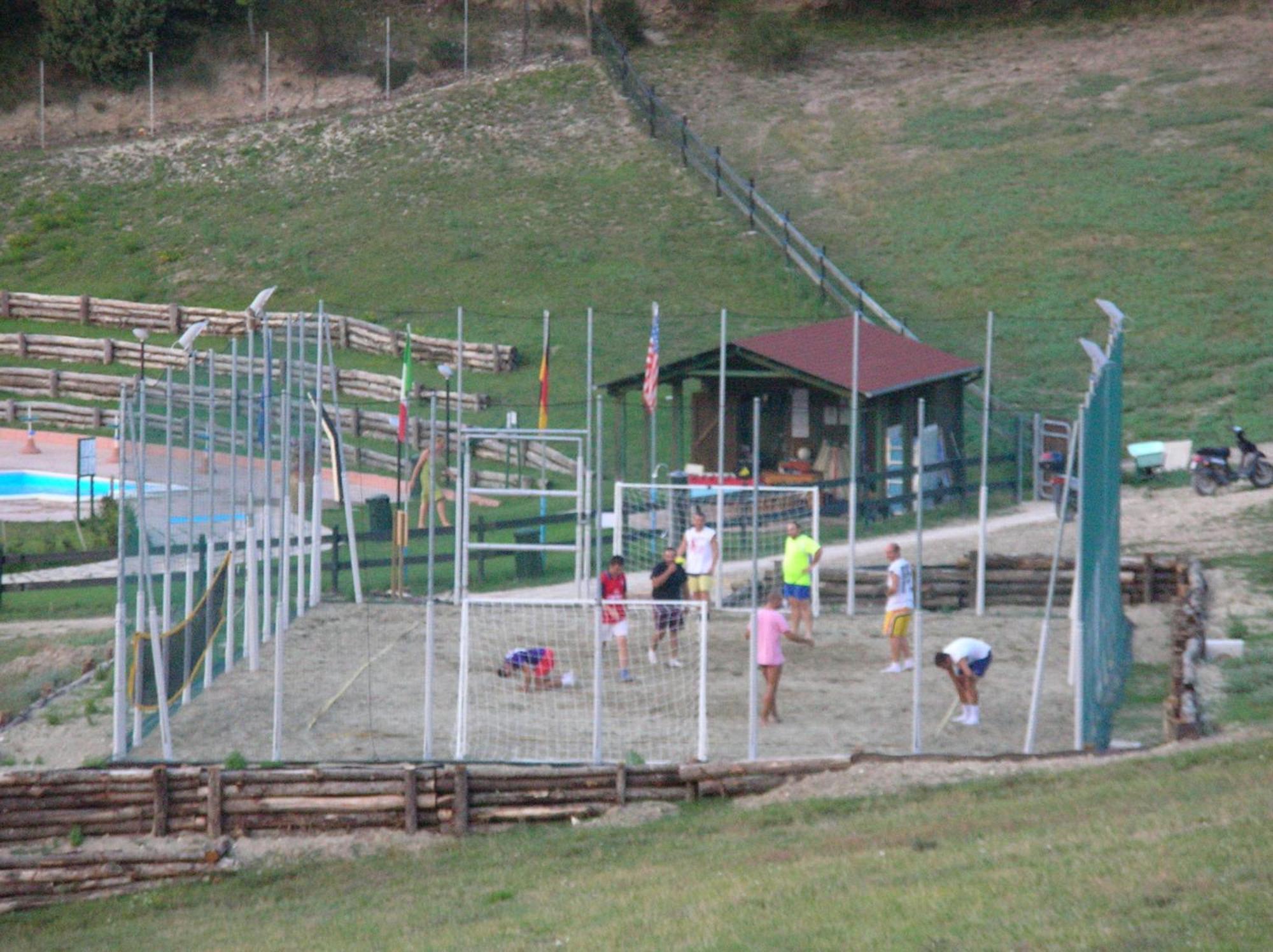Agriturismo Orsaiola Urbania Dış mekan fotoğraf