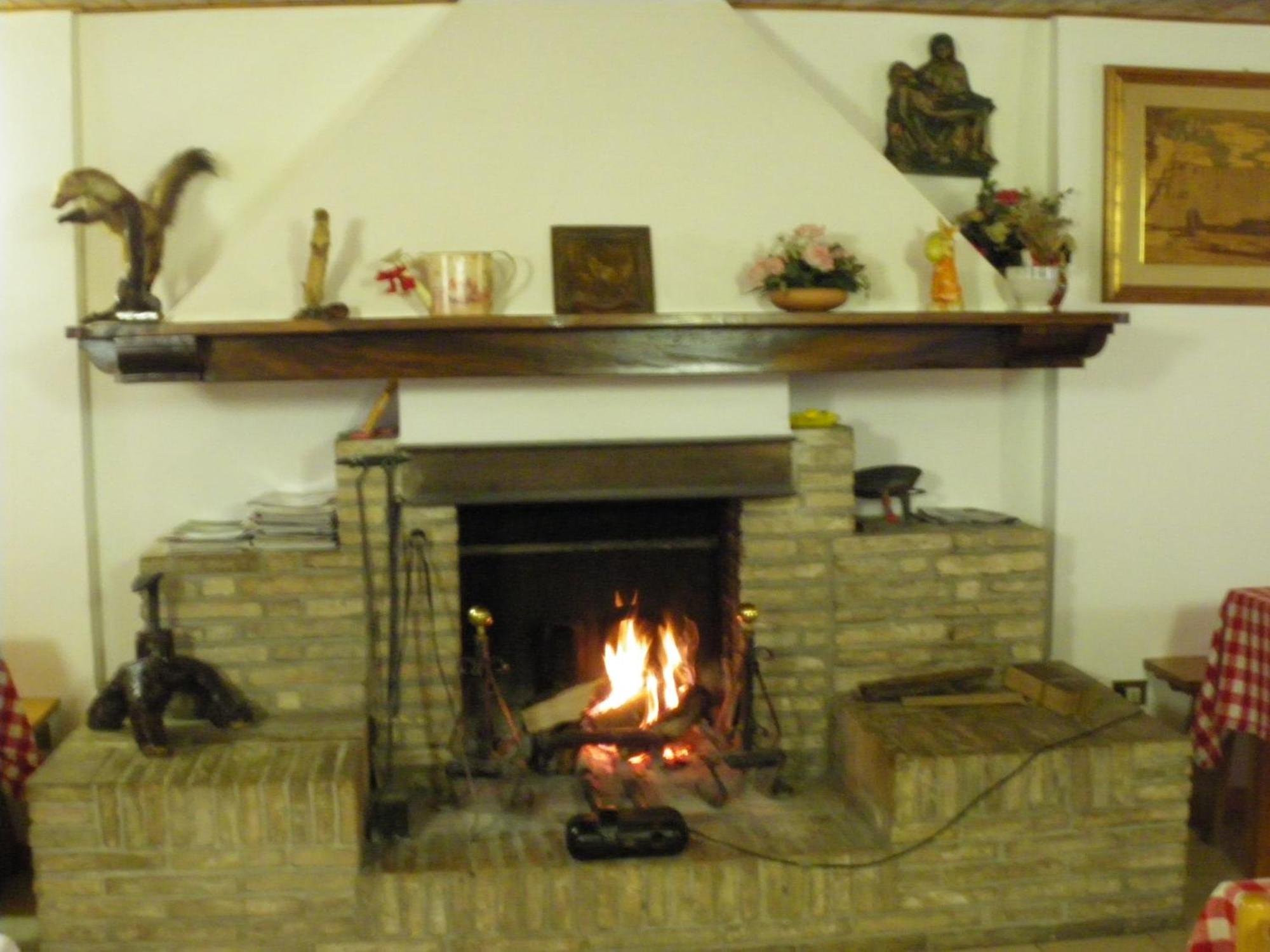 Agriturismo Orsaiola Urbania Dış mekan fotoğraf
