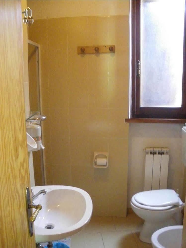 Agriturismo Orsaiola Urbania Dış mekan fotoğraf