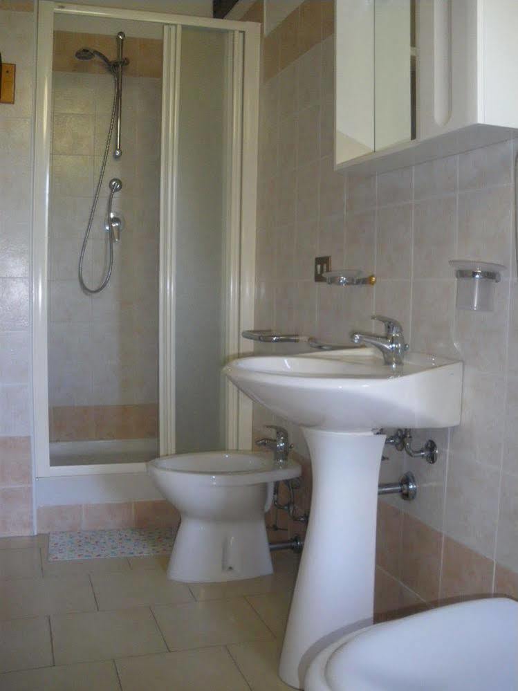 Agriturismo Orsaiola Urbania Dış mekan fotoğraf